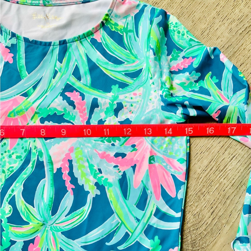 Lilly Pulitzer LS Tropical Swim Top Girls 14 - Picture 6 of 7